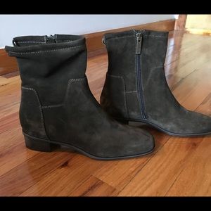 Aquatalia Suede boots